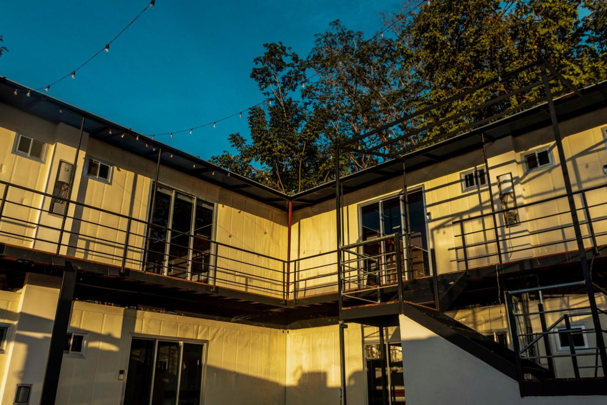Emi'S Place Container Living Uvita Dış mekan fotoğraf