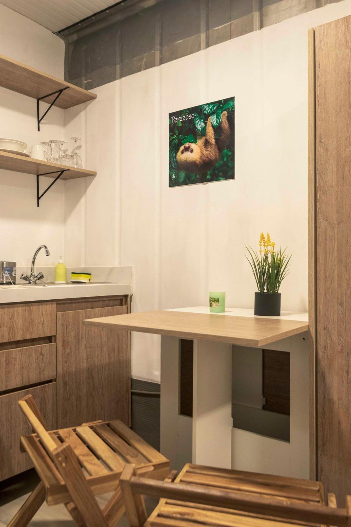 Emi'S Place Container Living Uvita Dış mekan fotoğraf
