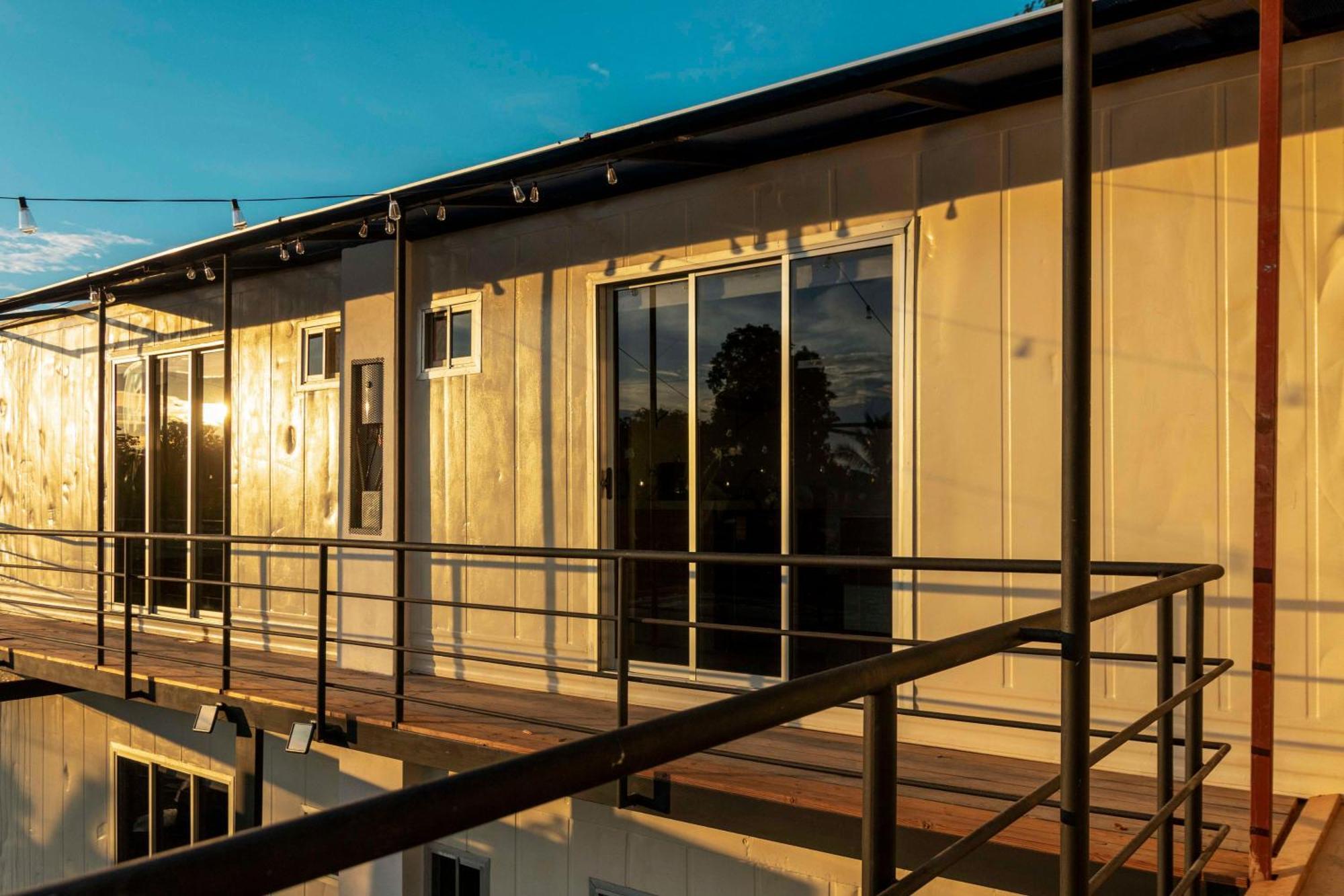 Emi'S Place Container Living Uvita Dış mekan fotoğraf